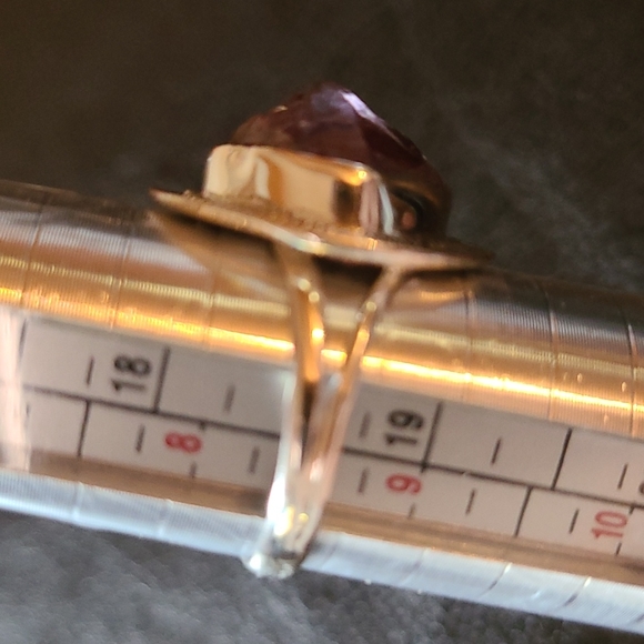 Amathyst Sterling Silver Ring - Picture 5 of 7